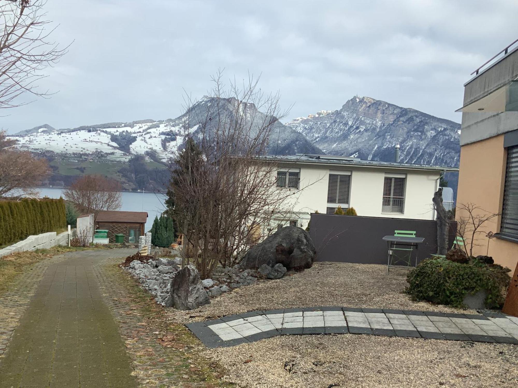 Oase Zum Sein Lägenhet Spiez Exteriör bild